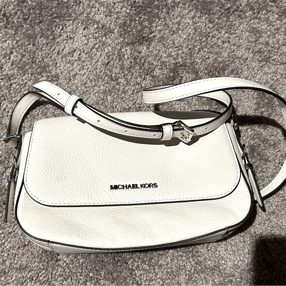 Michael Kors White Shoulder Bag
